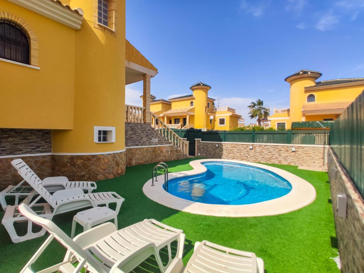 Casa Jasmin Villamartin Resort 奥里韦拉 外观 照片